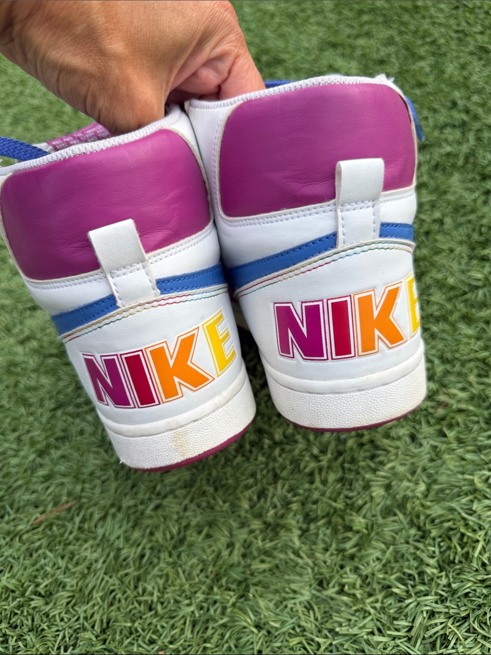 Vintage Nike High-Top Sneakers in White, Magenta & Blue with Multicolor Logo - Picture 3 of 10